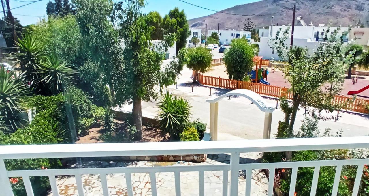Marilen Lägenhet Livadia  Exteriör bild
